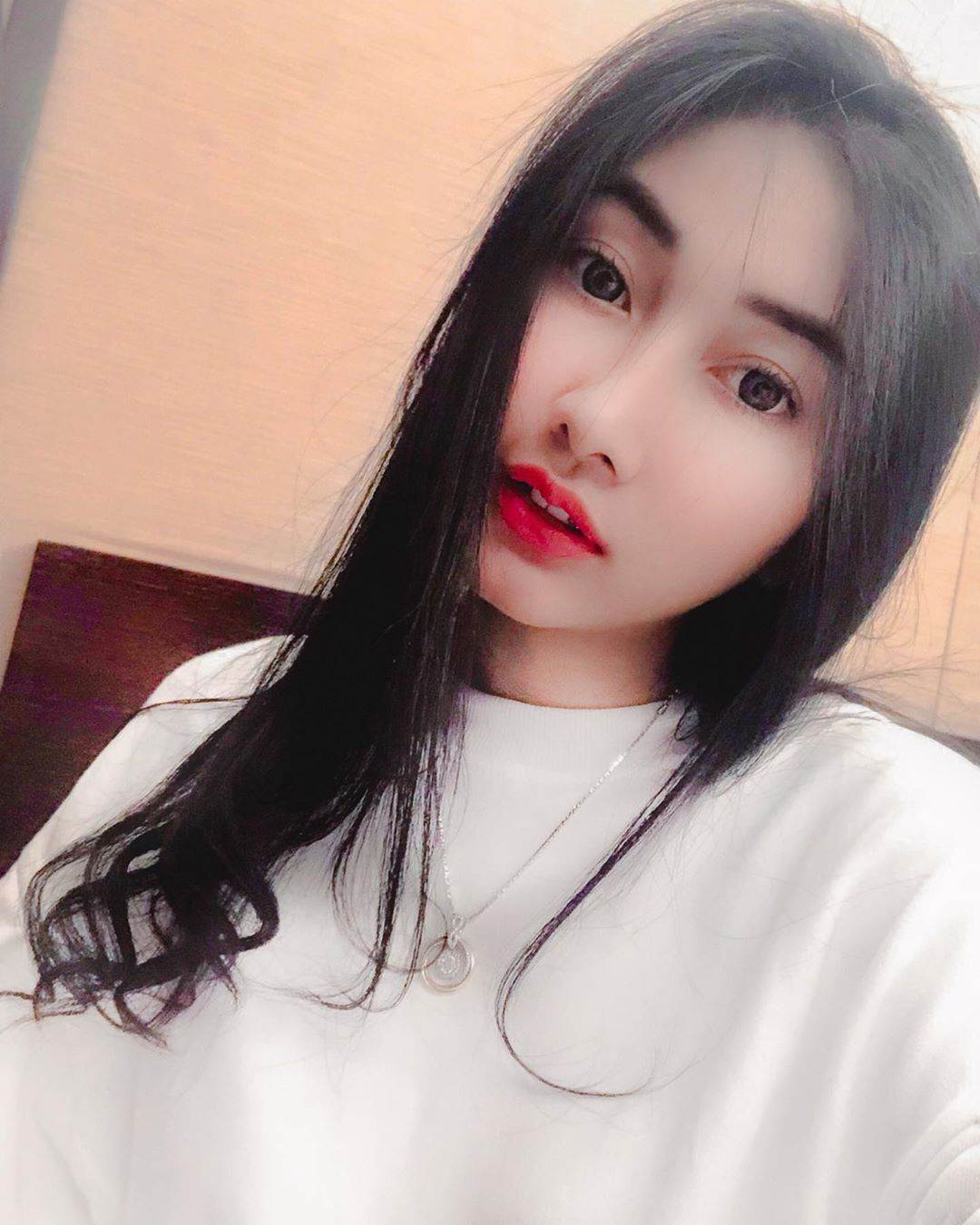 Indo bokeh Adik Merenung Setelah Kejadian